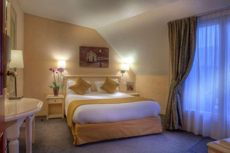Hotel Louvre Sainte Anne Париж Номер фото