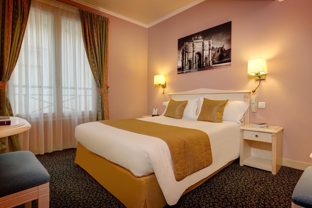 Hotel Louvre Sainte Anne Париж Екстер'єр фото