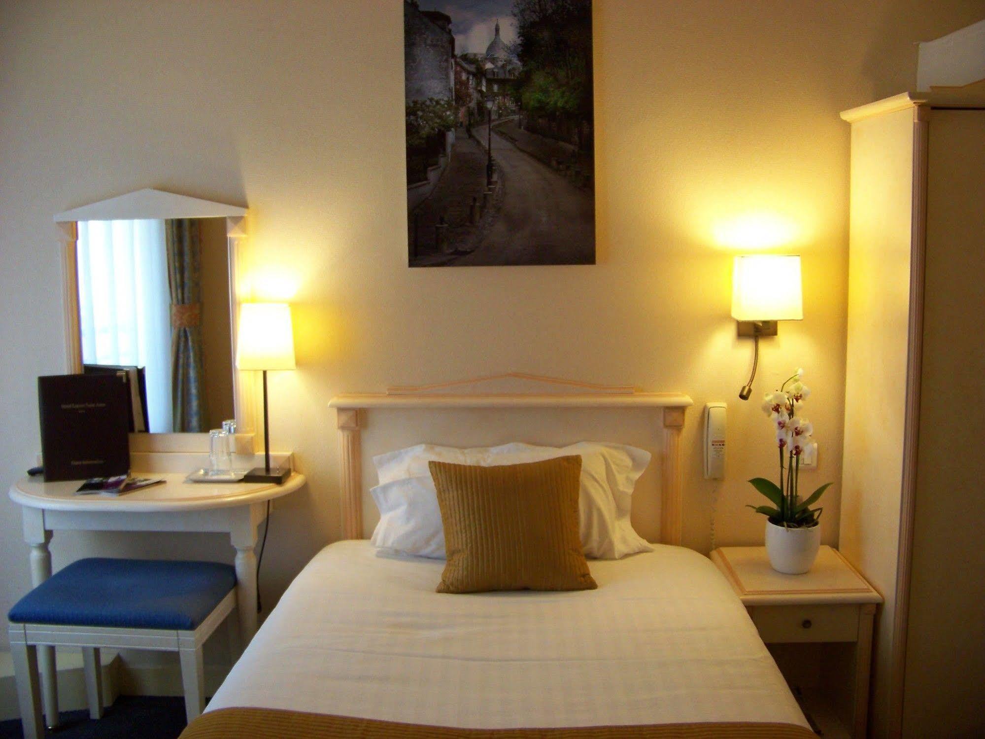 Hotel Louvre Sainte Anne Париж Екстер'єр фото